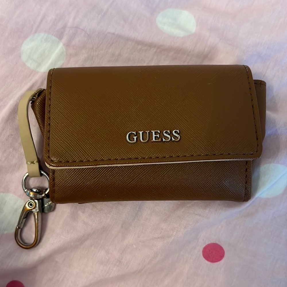 Guess Wallet